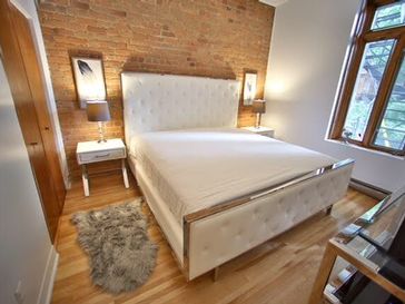 Fully Furnished townhouse in Plateau! In-Unit Laundry! Luxuries!