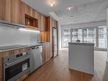 At MaryRobert, sumptuous living spaces are more important than ever! Loft-type studio condo!